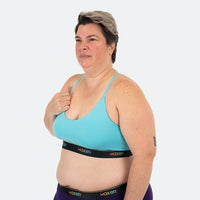 Model wears a size L