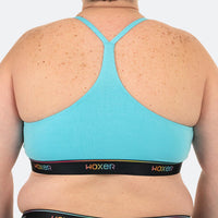 Model wears a size L