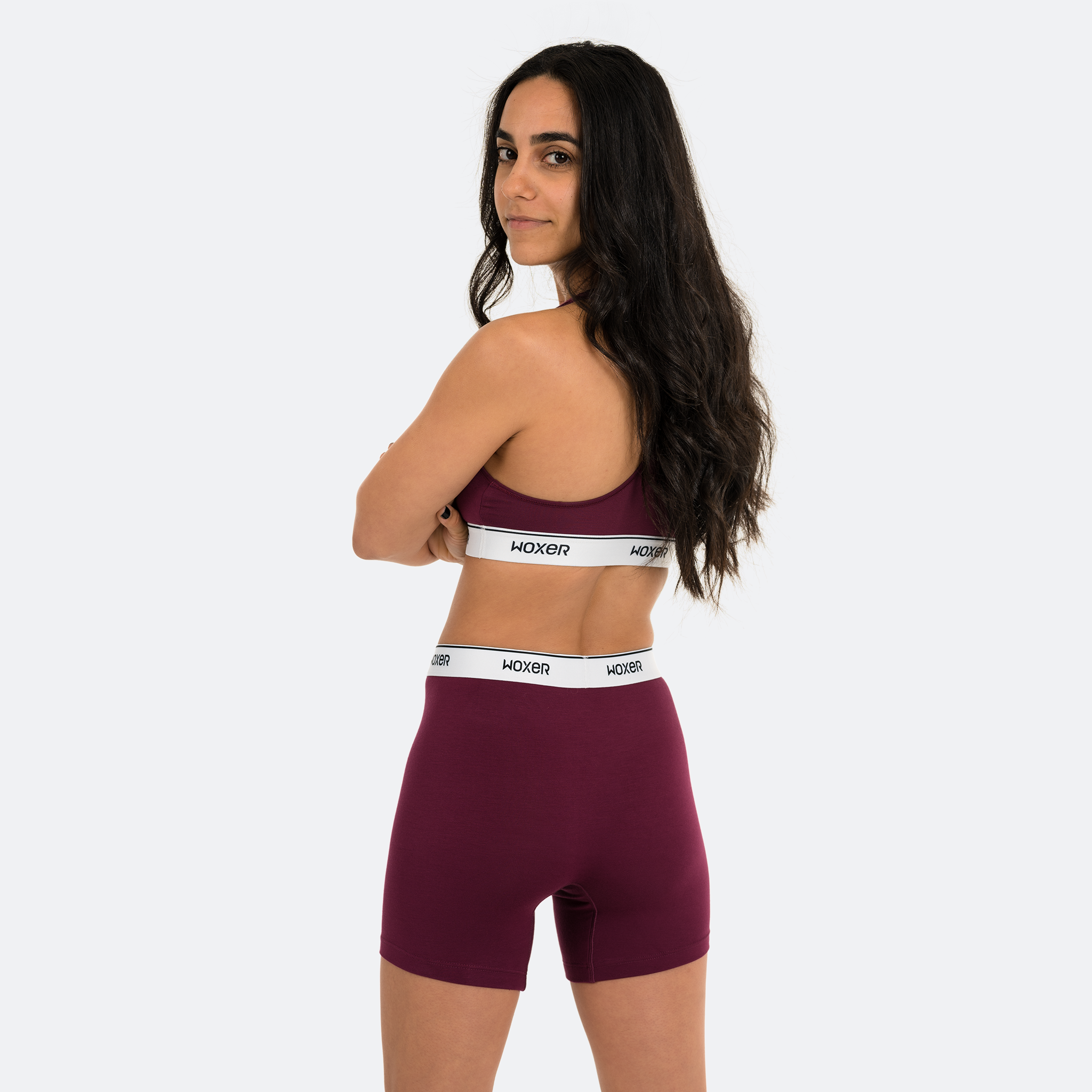 Hila wears a size S