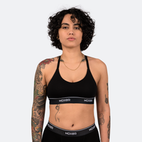 Nadine wears a size S