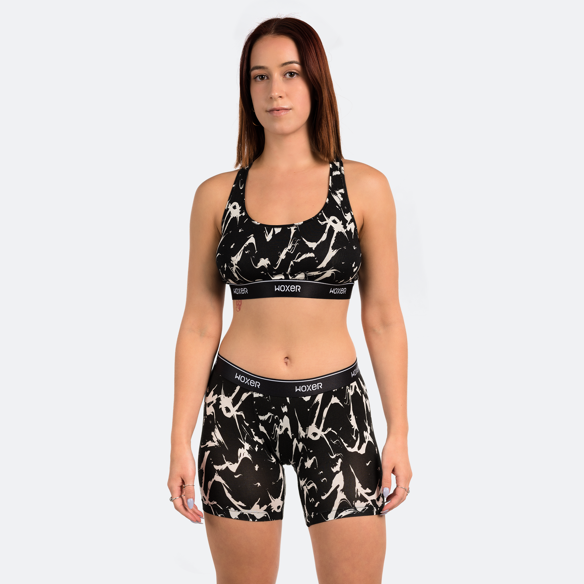 Stephanie wears a size M