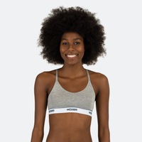 Aya wears a size S