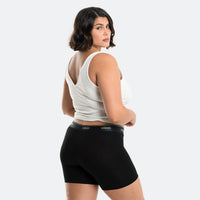 Alexa wears a size XL