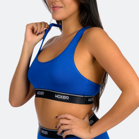 Carla wears a size L