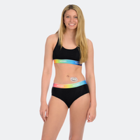 Julianna wears a size S