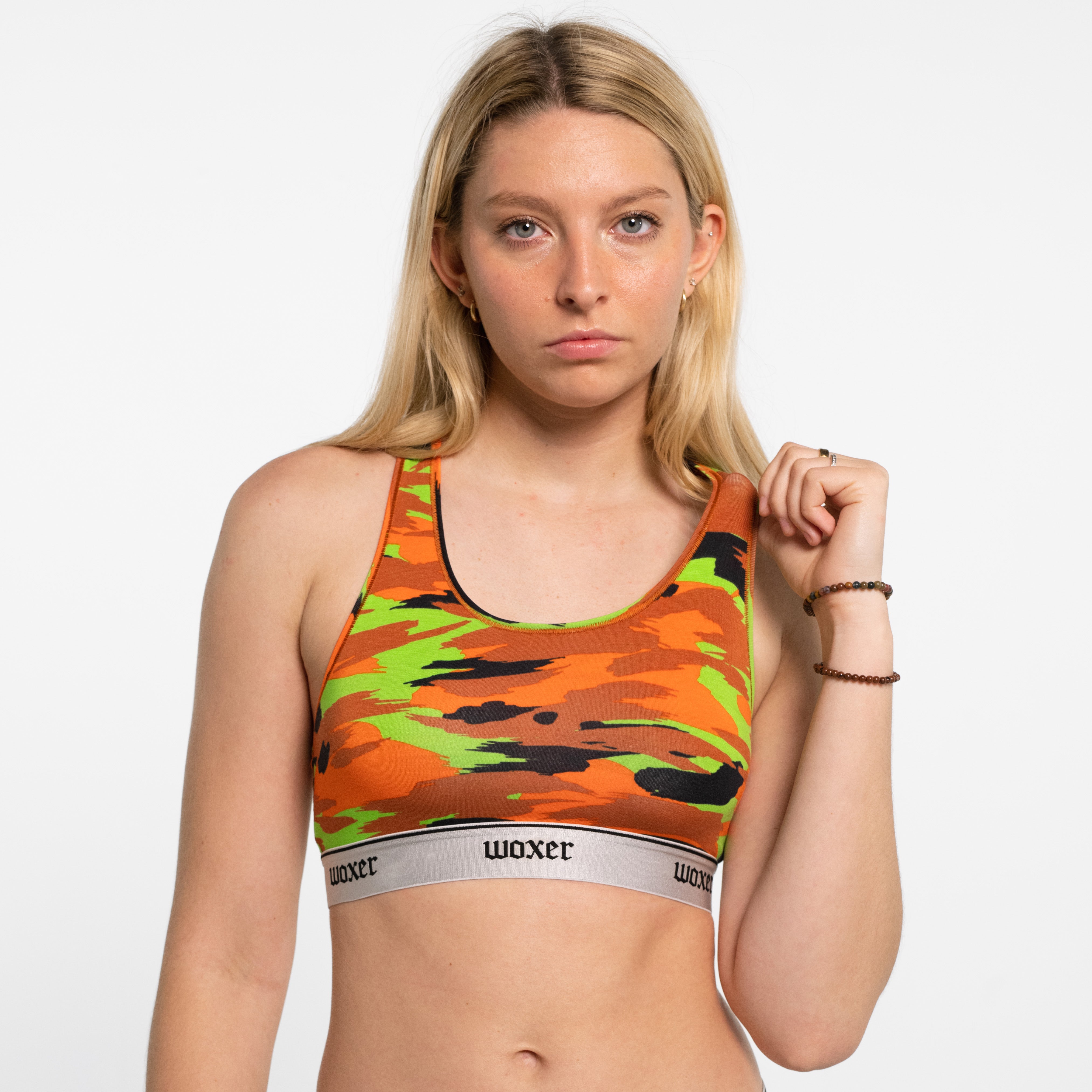 Juliana wears a size S