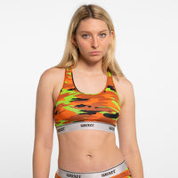 Juliana wears a size S