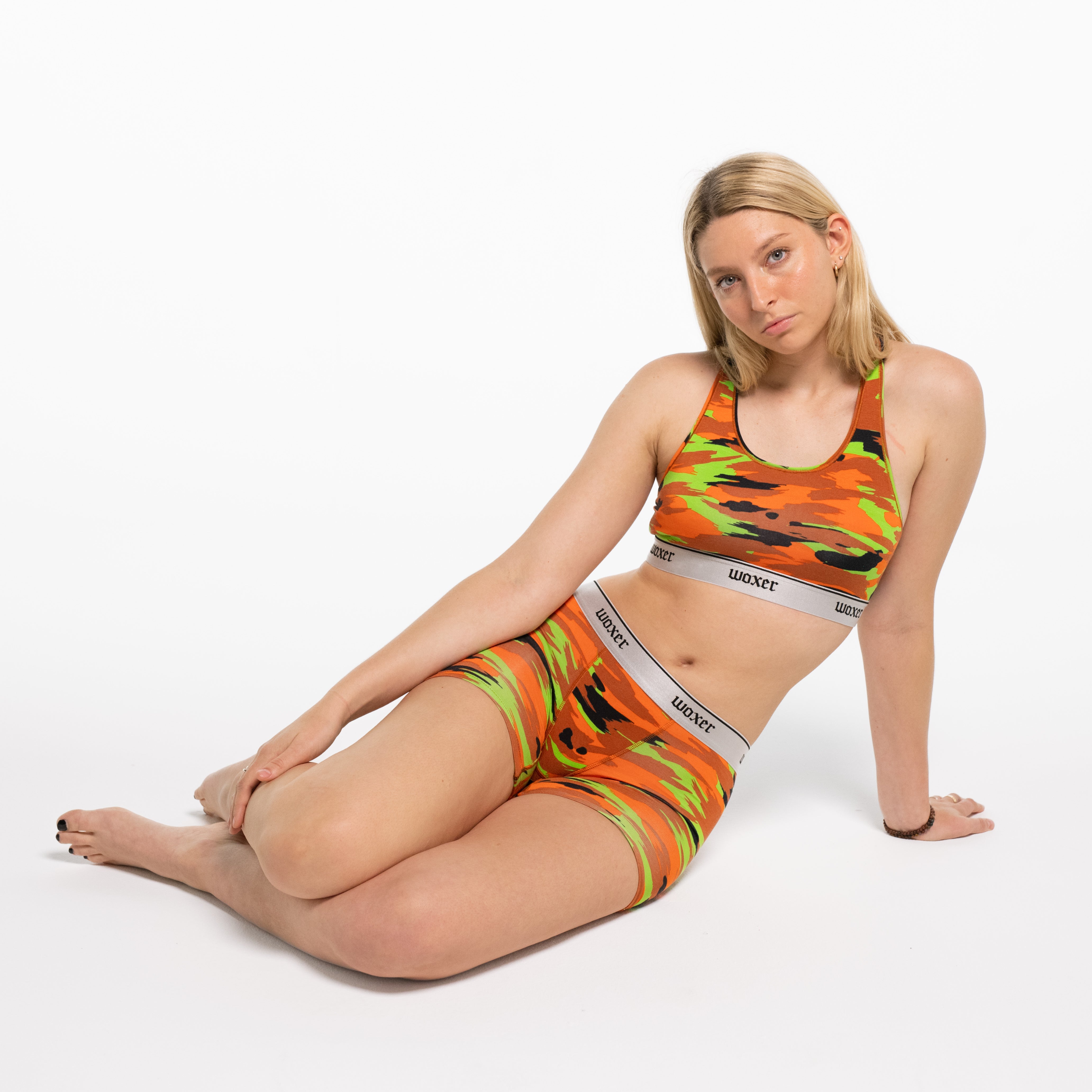 Juliana wears a size S