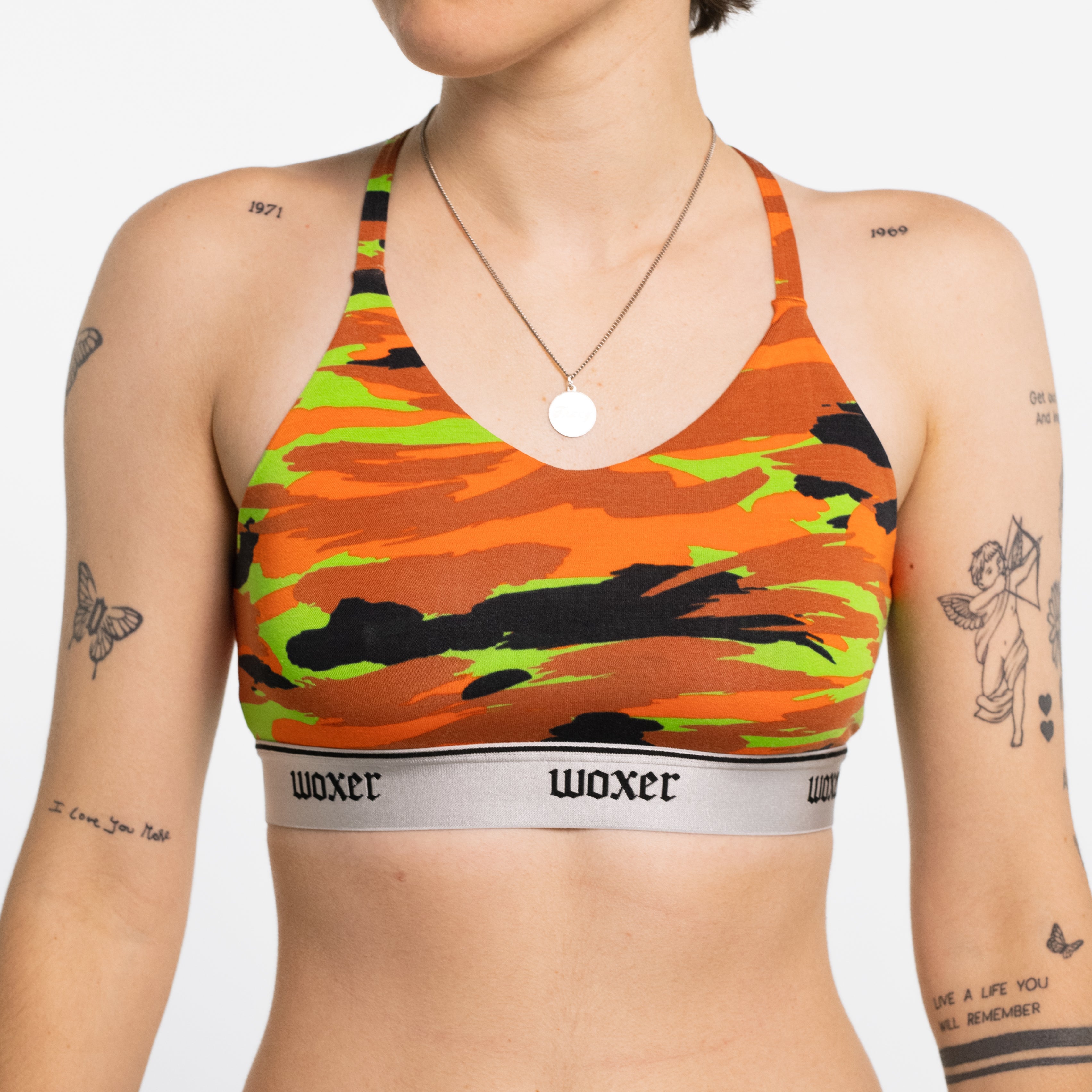 Gabbie wears a size M