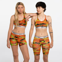 Juliana wears a size S, Gabbie wears a size M