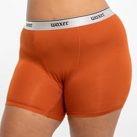 Aymeth wears a size XL (edited) 