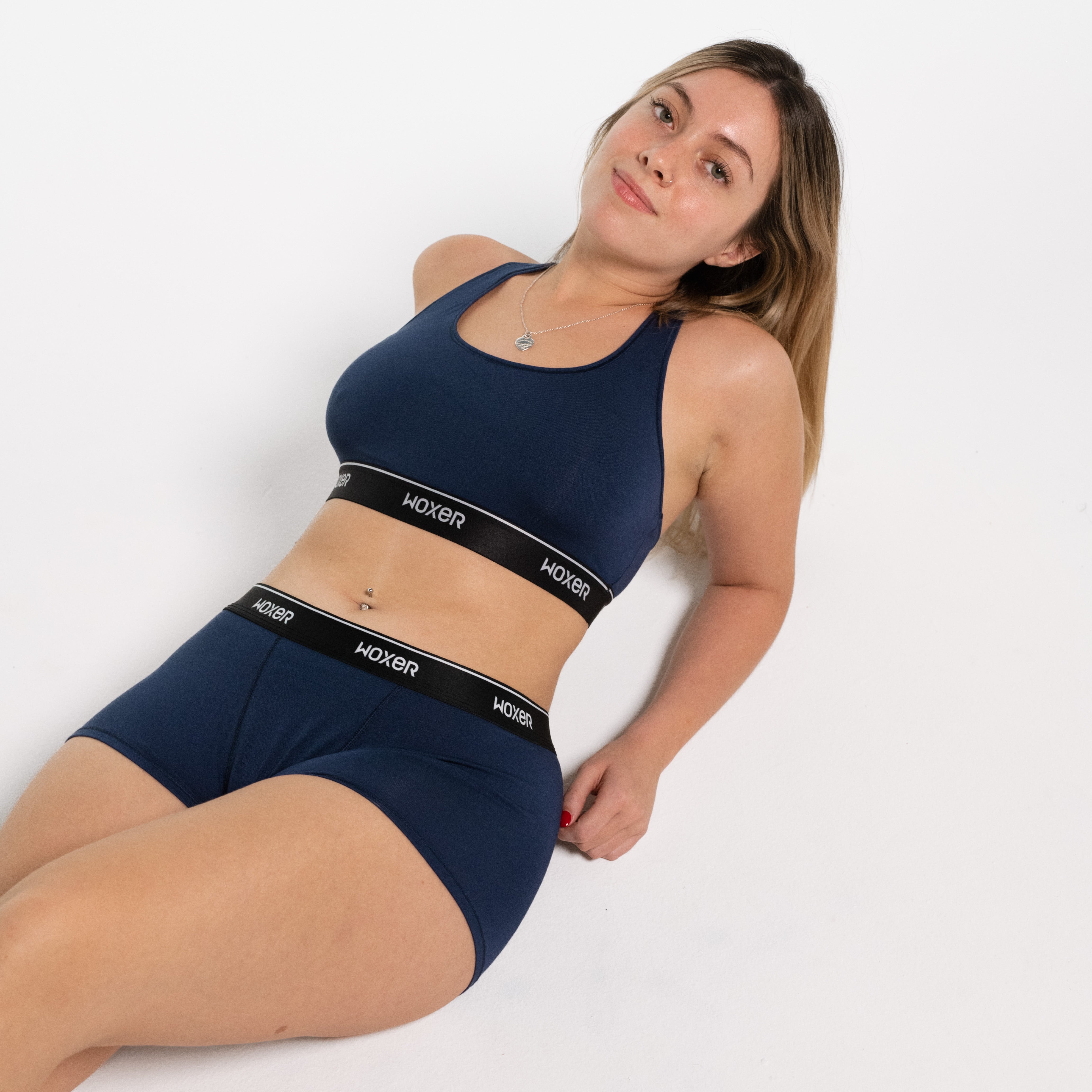 Michela wears a size L