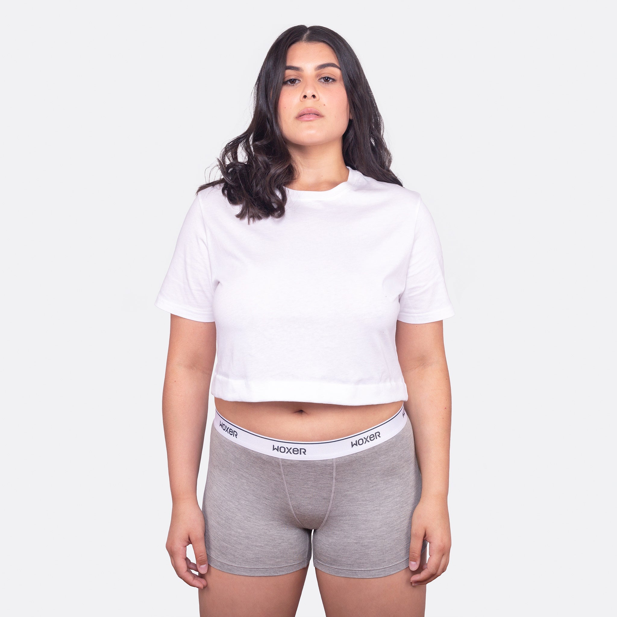 Alexa wears a size XL
