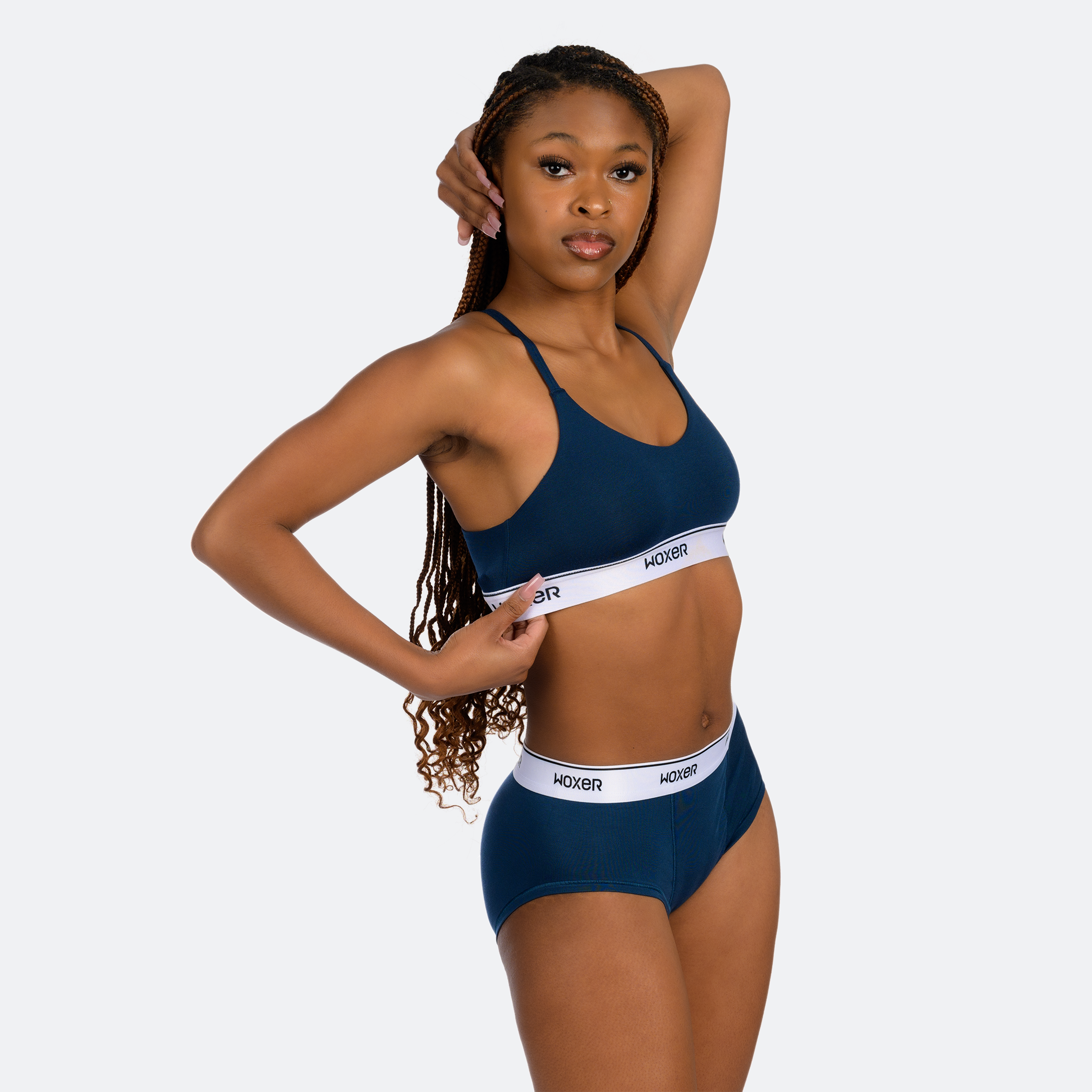 Niyah wears a size S