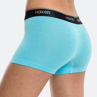 Kaylin wears a size S