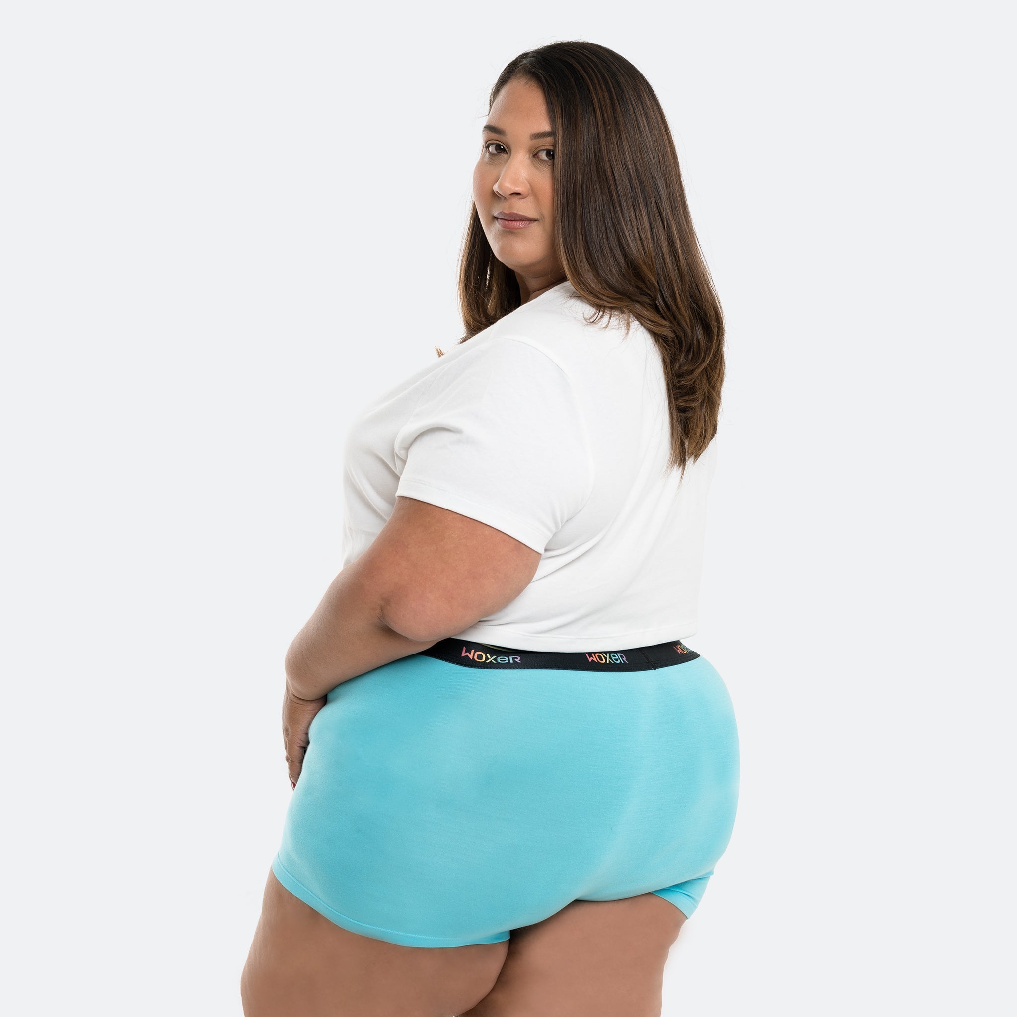 Olivia wears a size 2XL