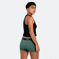 Stud Jade