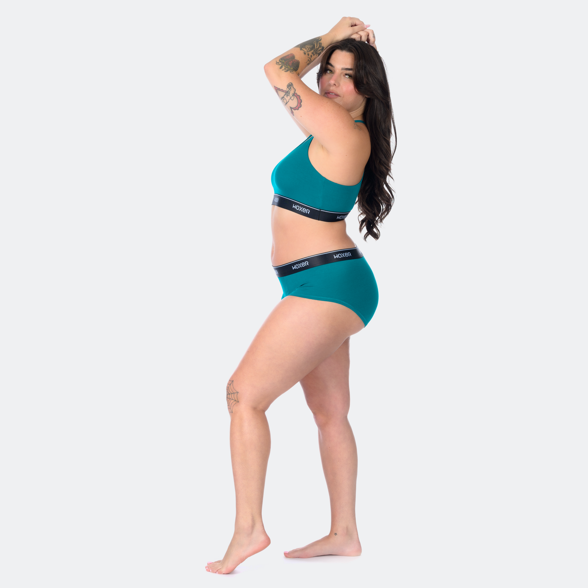 Megan wears a size L