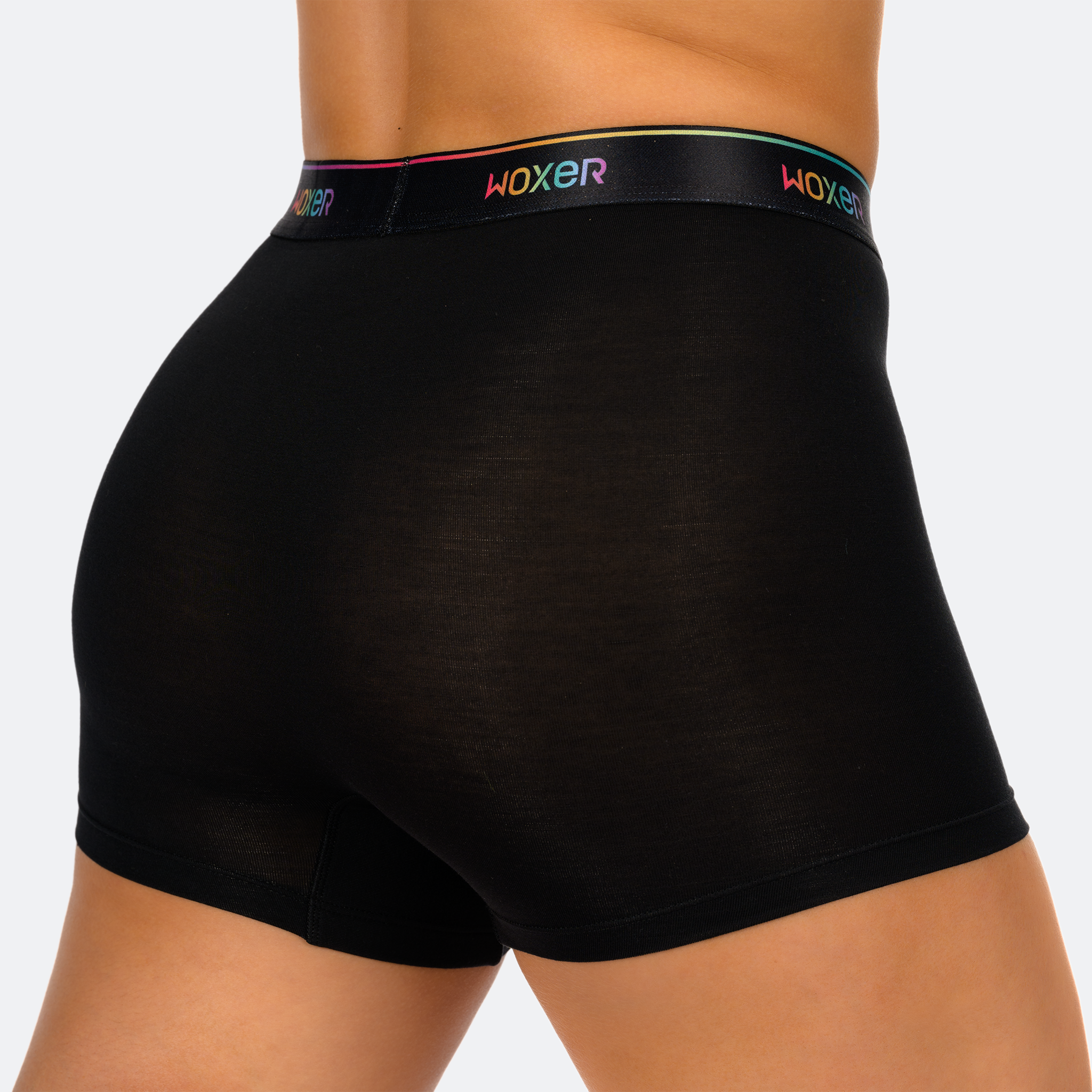 Sascha wears a size S