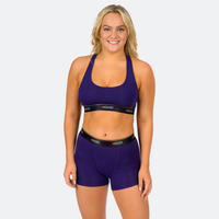 Austyn wears a size L