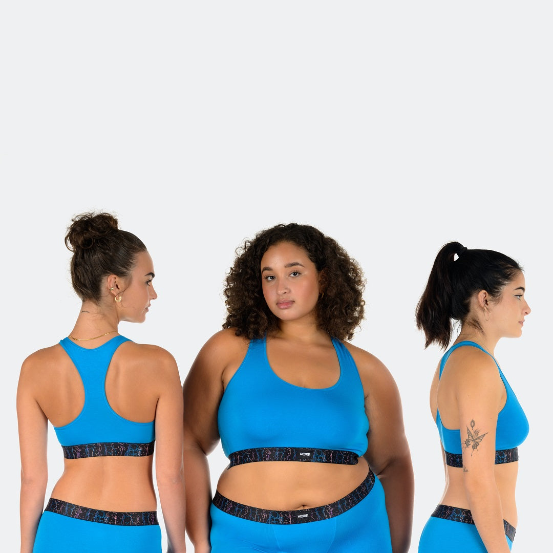 Mia & Emilie wears a size S, Jaadia wears a size 3XL