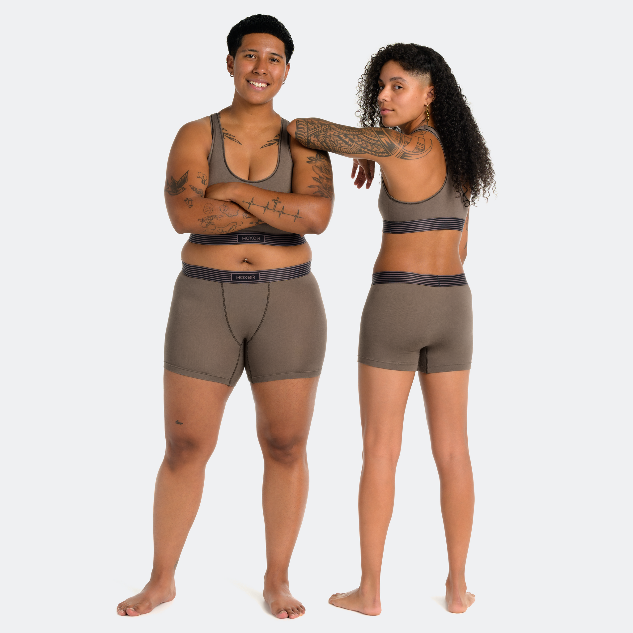 Gabby wears a size L, Kiana wears a size S