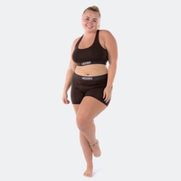 Niki wears a size XL