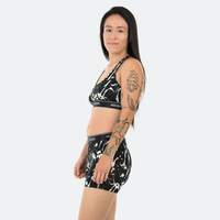 Mel wears a size M