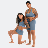 Kianna wears a size S, Gabby wears a size L