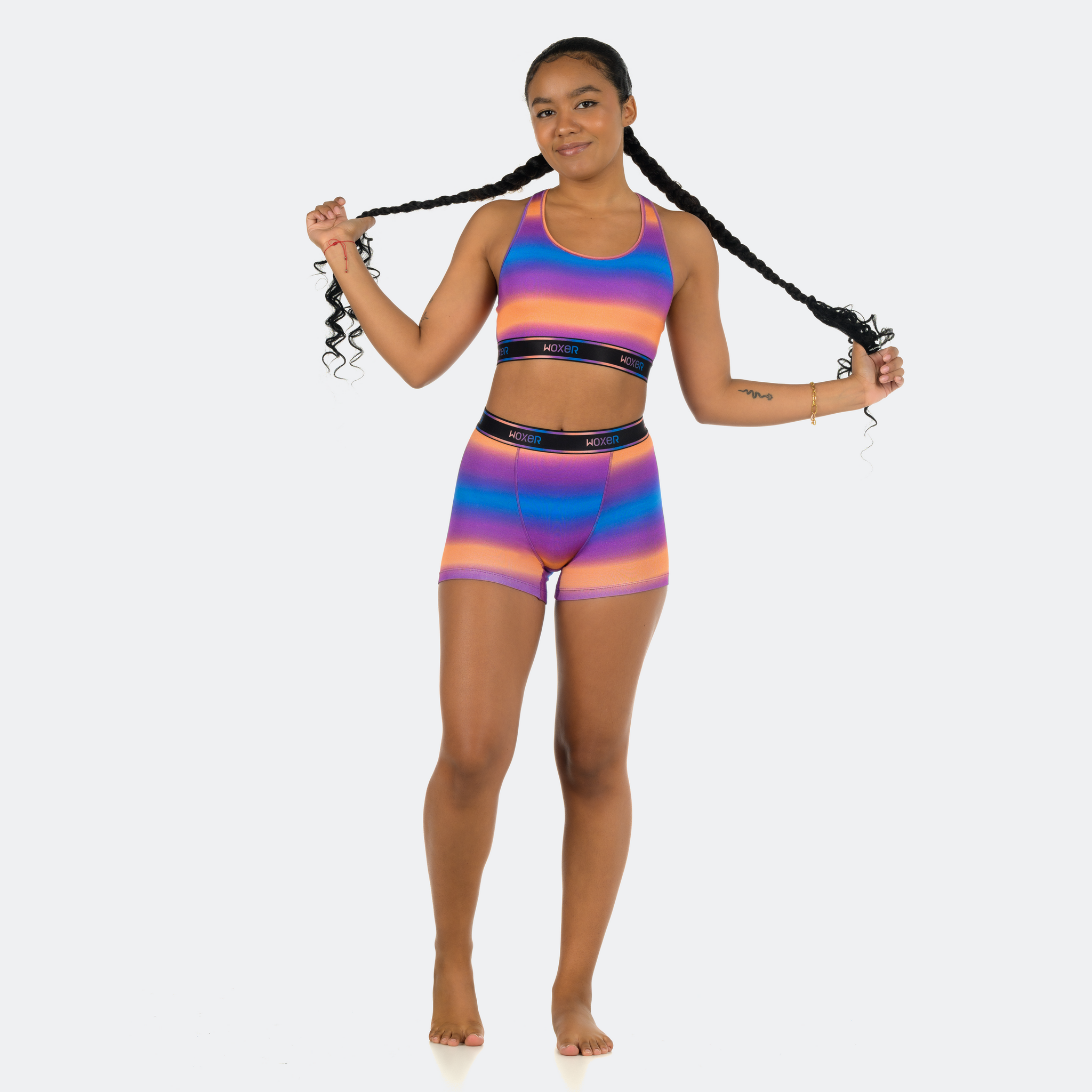 Cece wears a size S