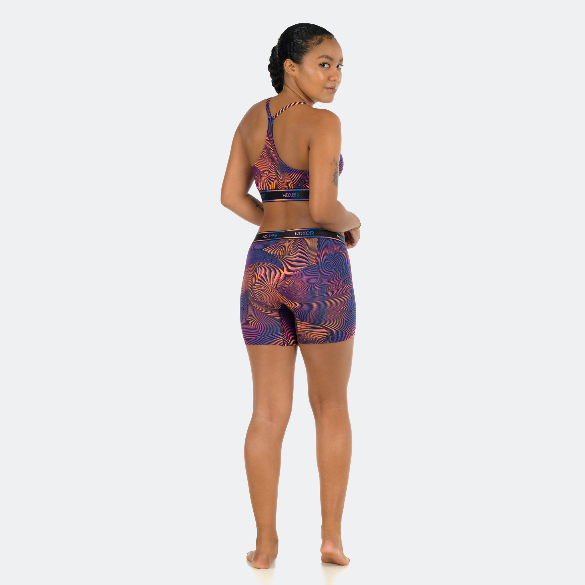 Cece wears a size S