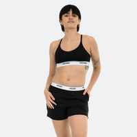 Alina wears a size S