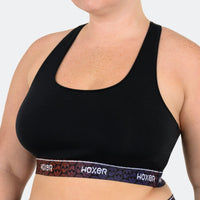 Niki wears a size XL