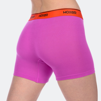 Daniel wears a size S