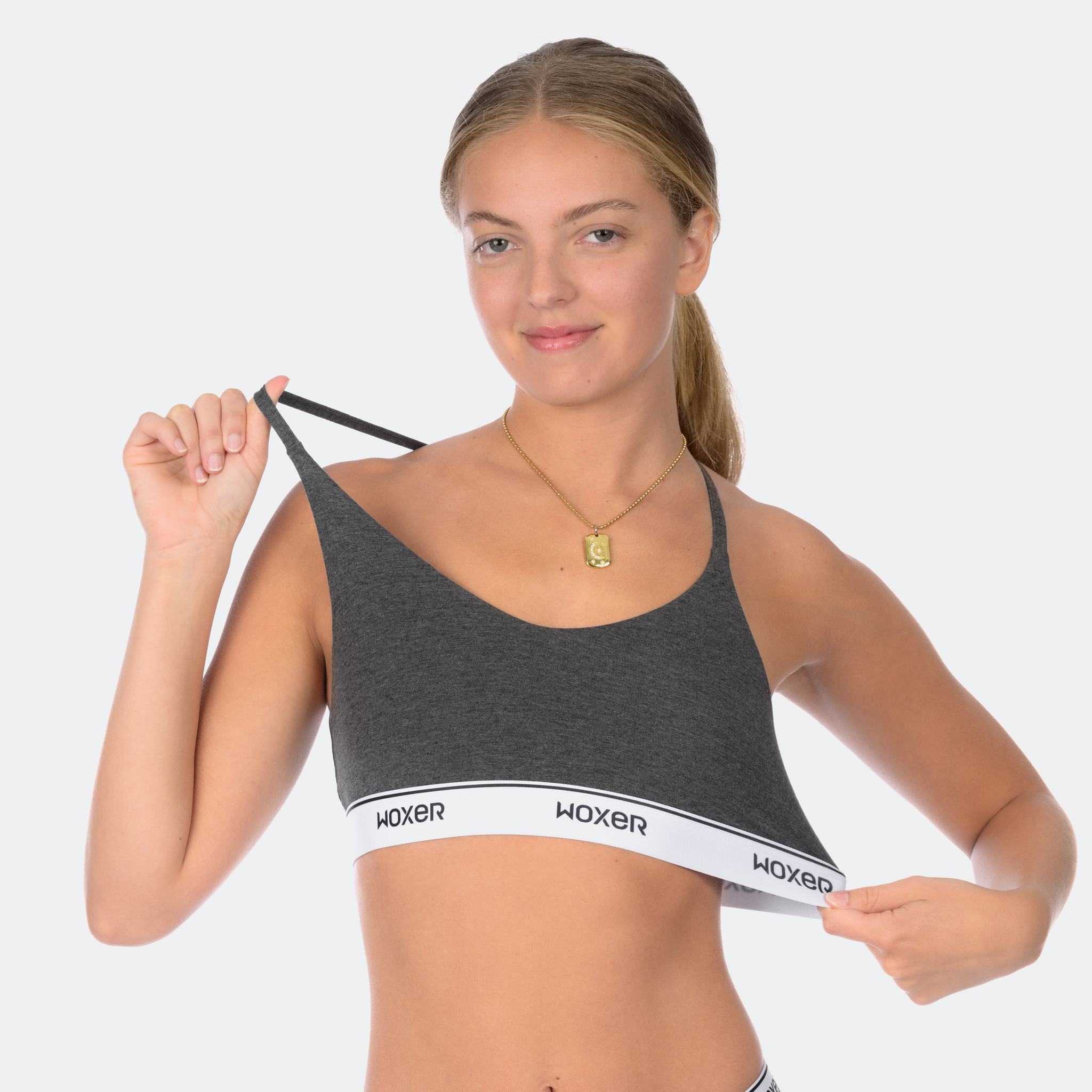 Angelica wears a size M
