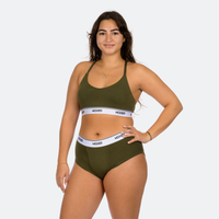 Megan wears a size L